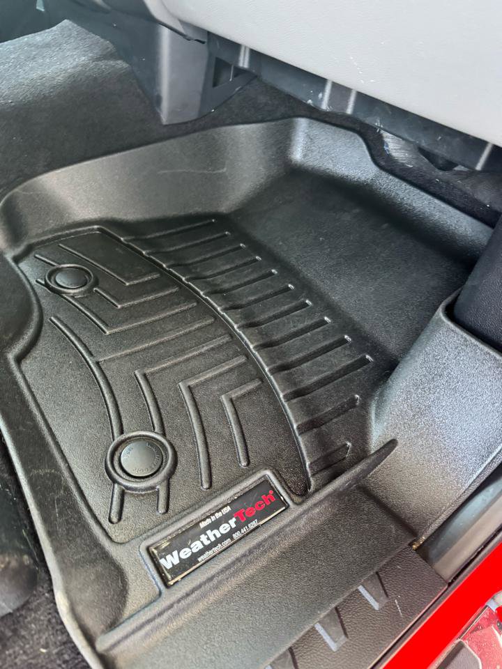 Used 2015 Ford F150 XLT w/ Equipment Group 302A Luxury image 16