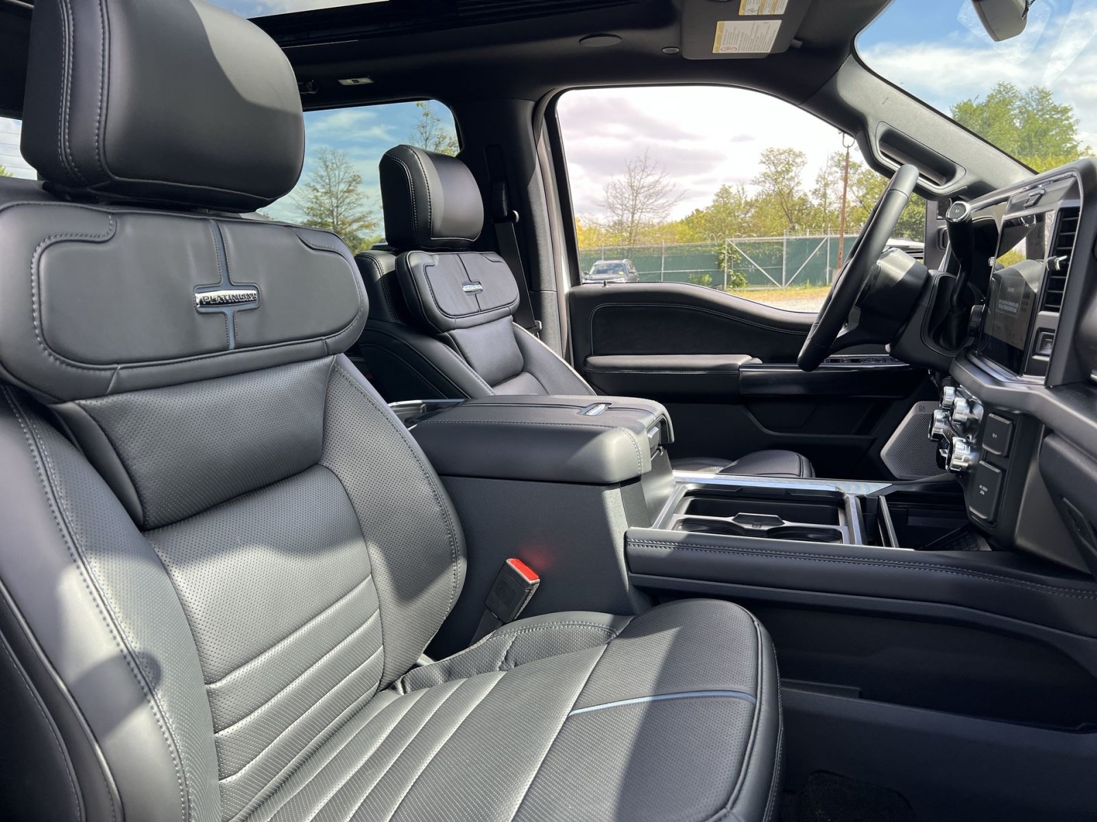 New 2027 Ford F350 Platinum AWD/4WD image 27