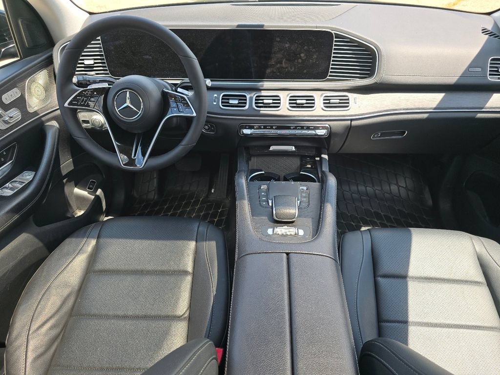 Certified 2024 Mercedes-Benz GLS 450 4MATIC image 23