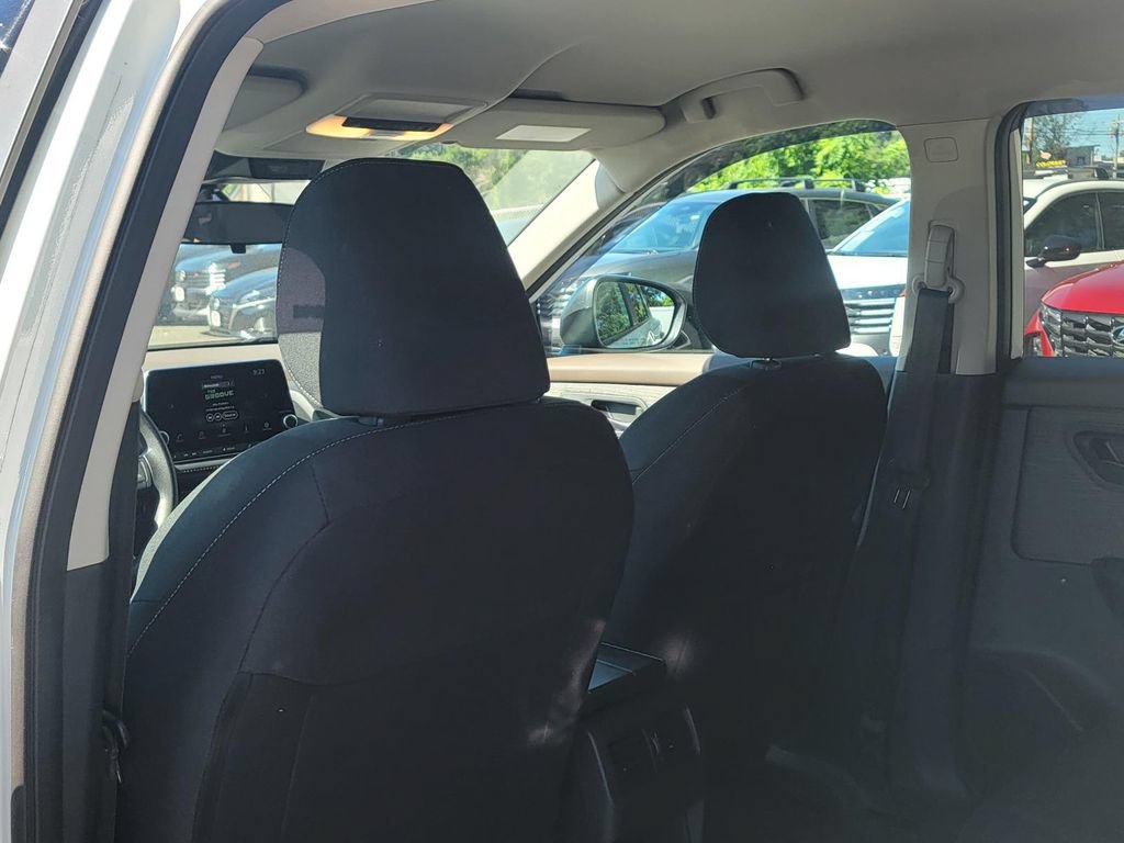 Used 2023 Nissan Rogue S AWD/4WD image 17
