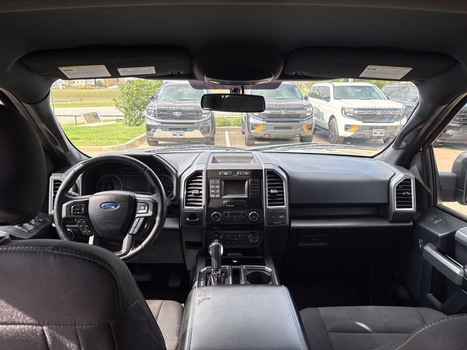 Used 2015 Ford F150 XLT w/ Equipment Group 301A Mid RWD image 14
