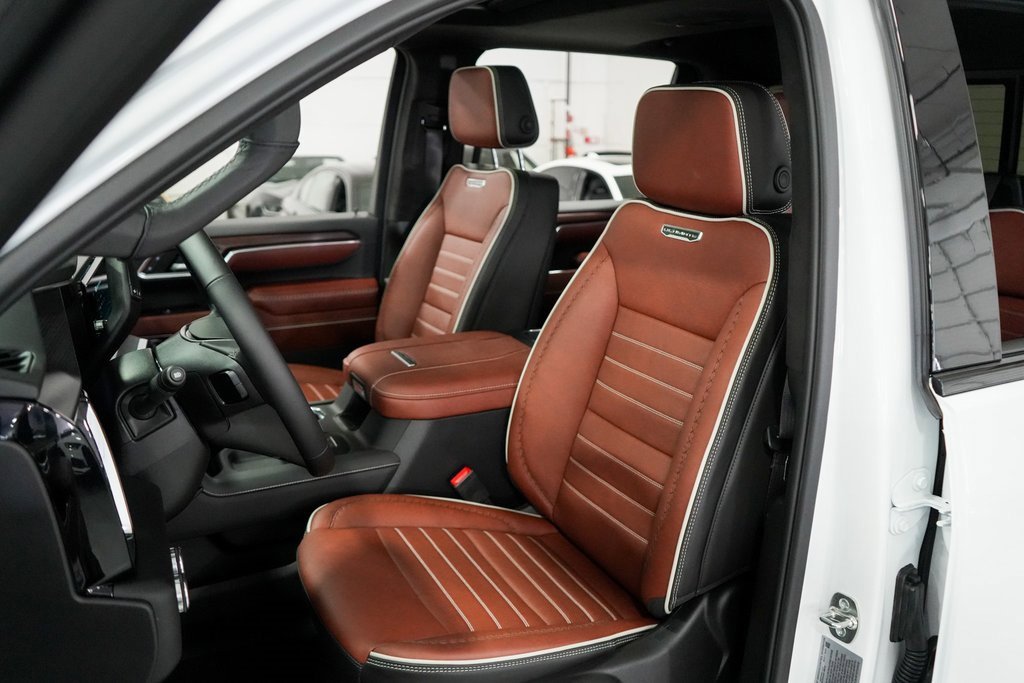 Used 2026 GMC Sierra 2500 Denali Ultimate image 10