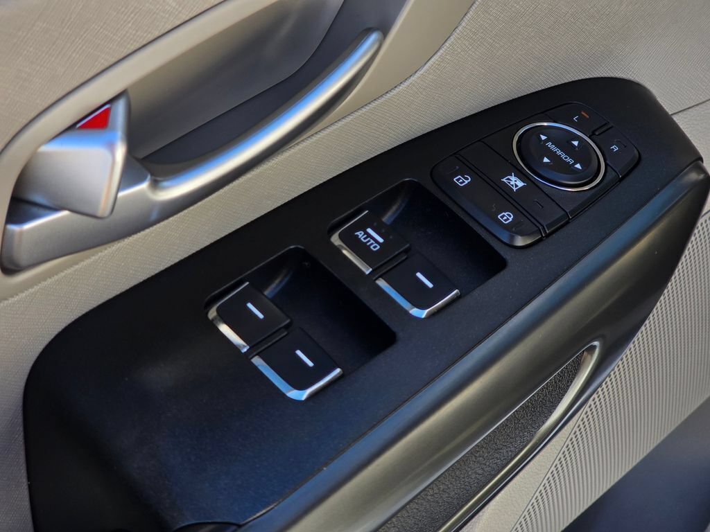 Used 2020 Kia Sedona EX FWD image 20