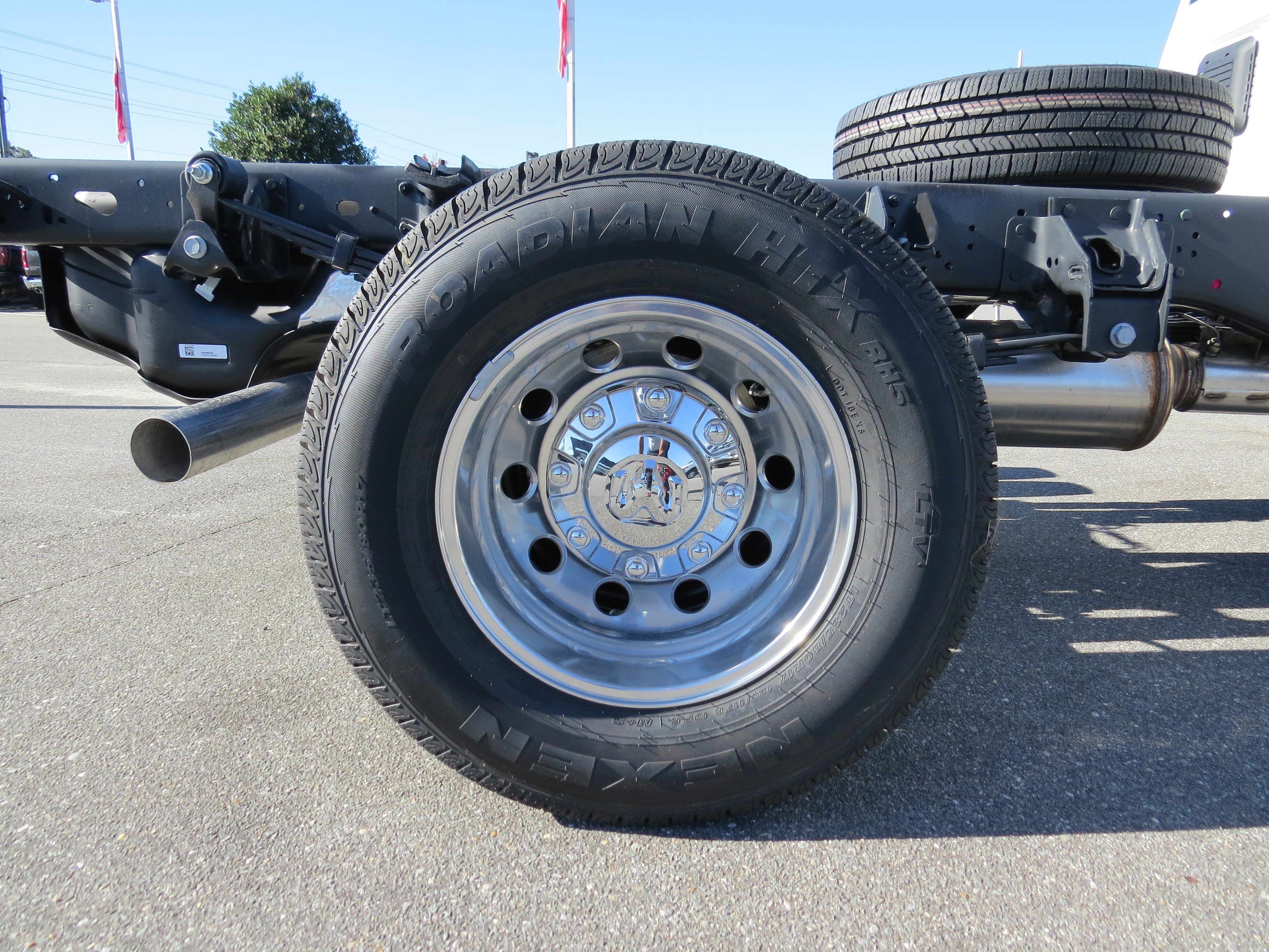 New 2026 RAM 3500 Tradesman w/ Chrome Appearance Group AWD/4WD image 12