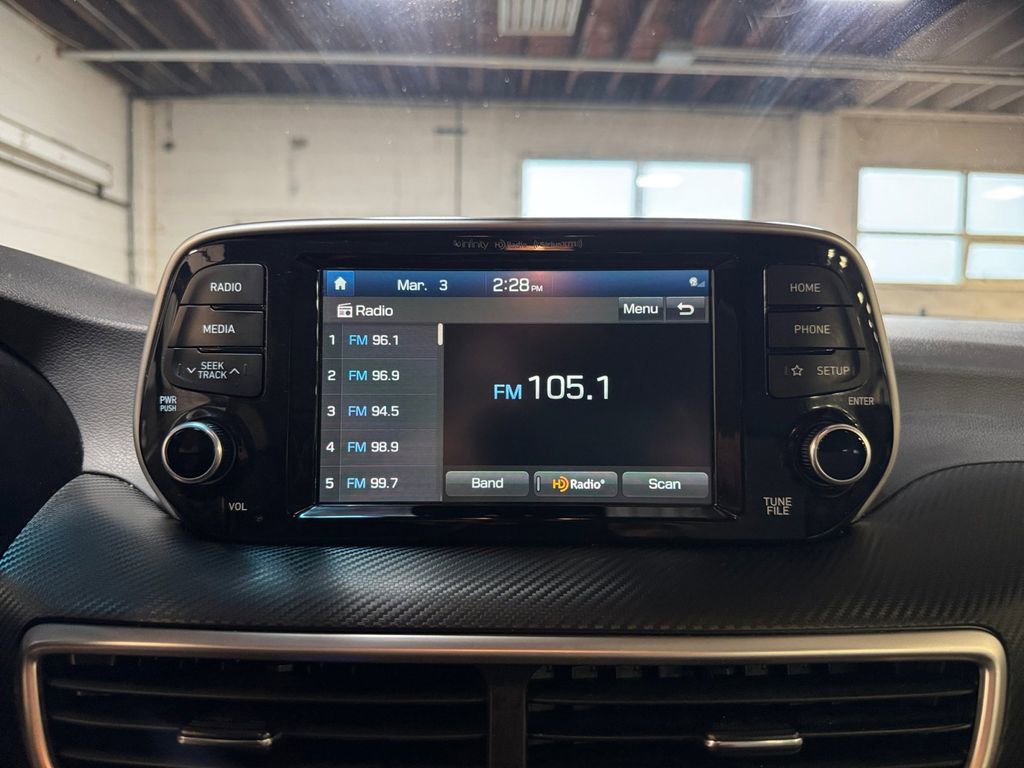 Used 2021 Hyundai Tucson Sport image 17