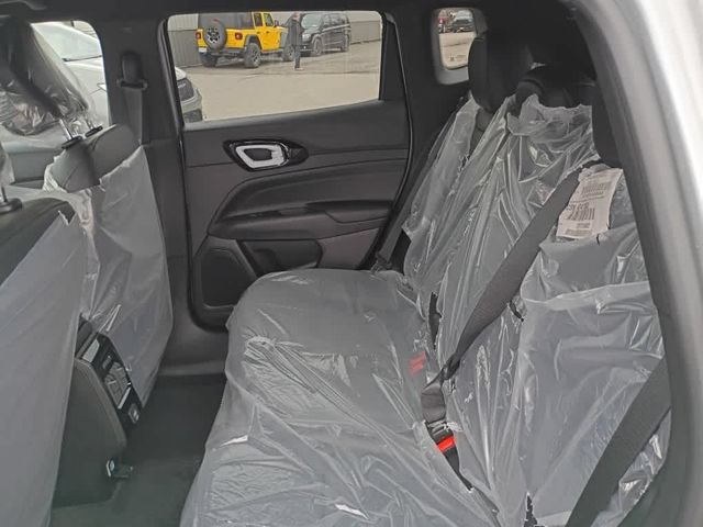 New 2026 Jeep Compass Limited AWD/4WD image 12