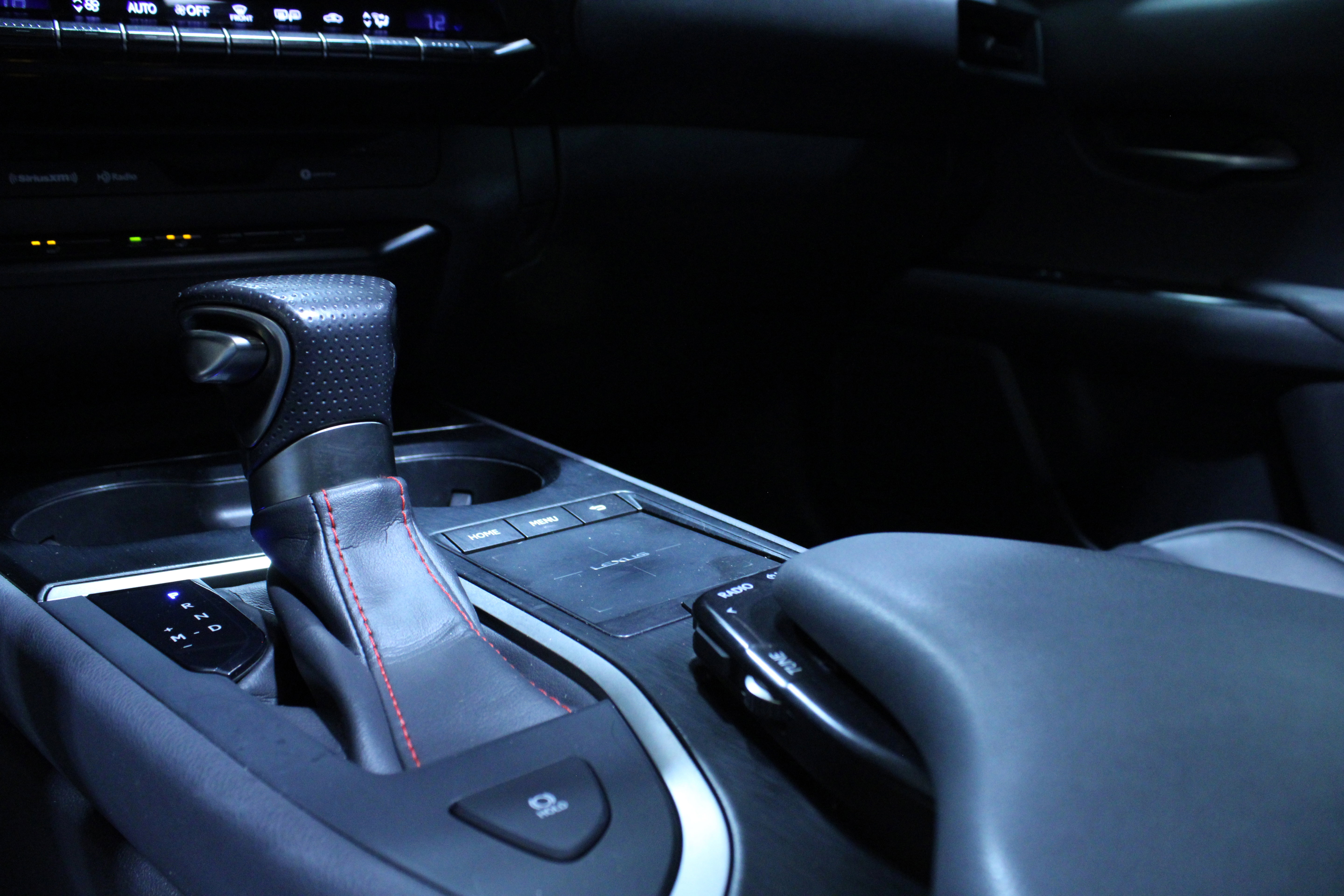 Used 2019 Lexus UX 200 F Sport w/ F Sport Premium Package image 17