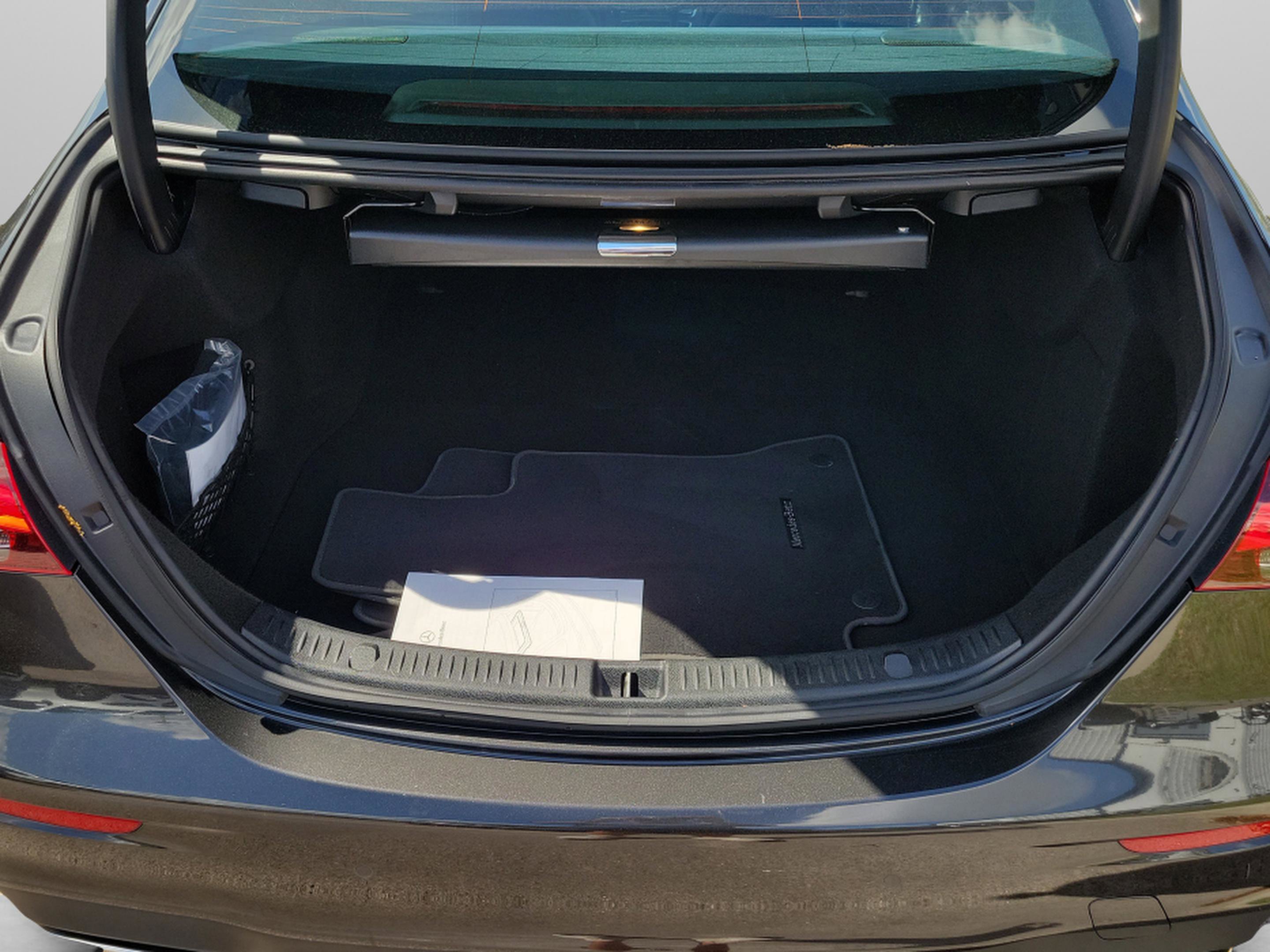 Certified 2022 Mercedes-Benz E 350 Sedan image 9