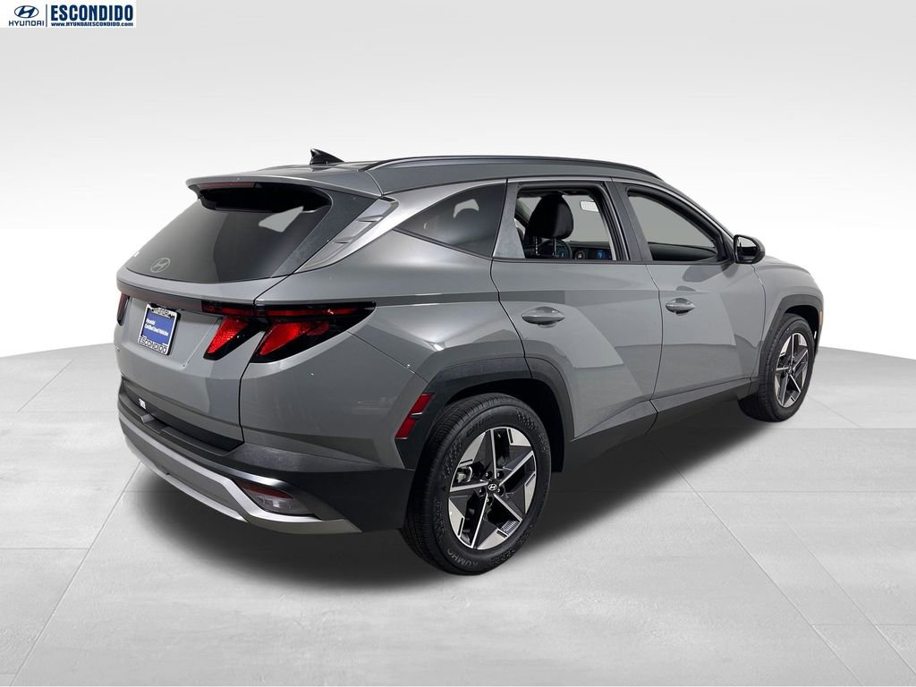 Certified 2025 Hyundai Tucson SEL FWD image 5