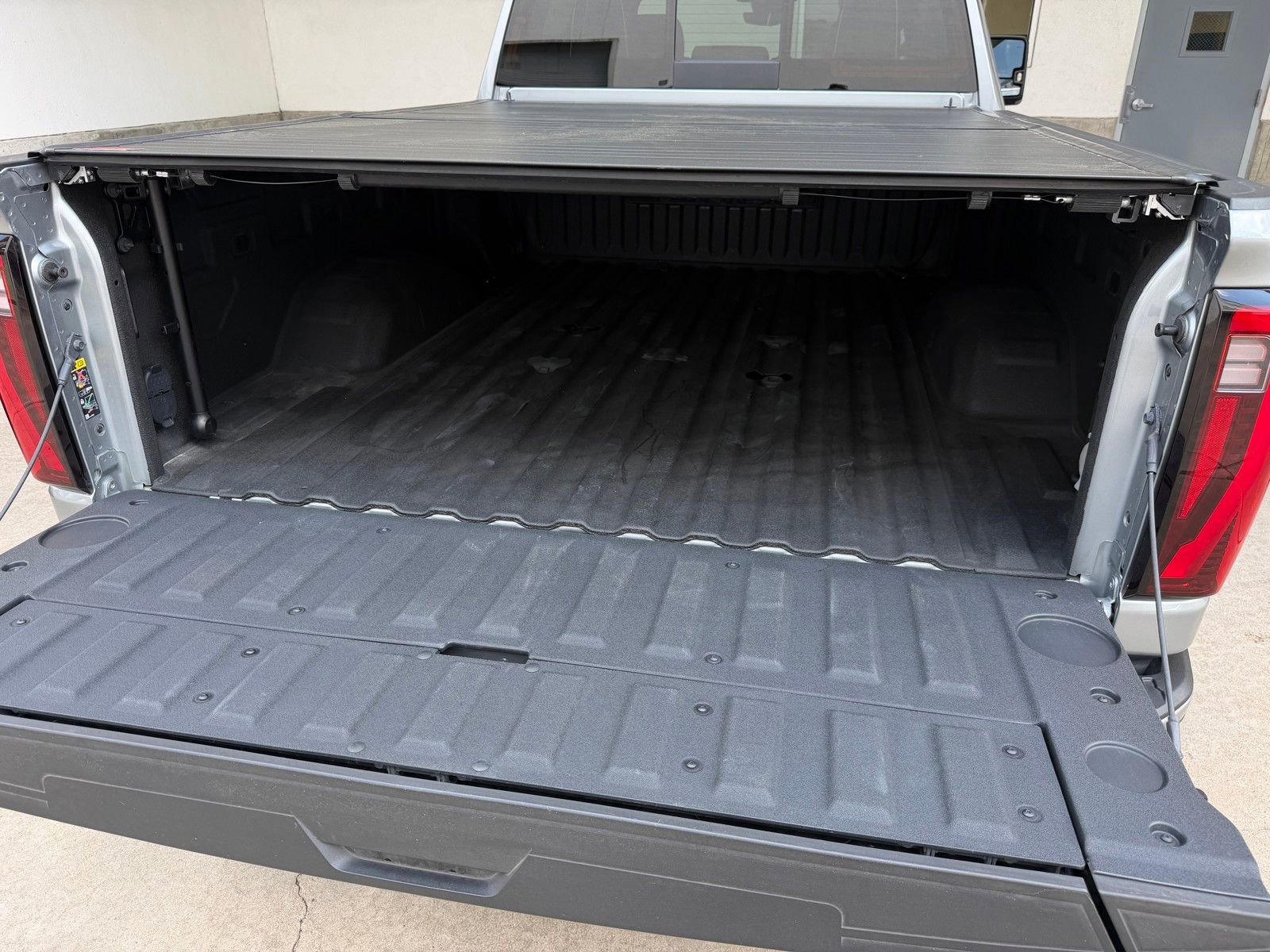 Used 2024 GMC Sierra 2500 Denali Ultimate image 21