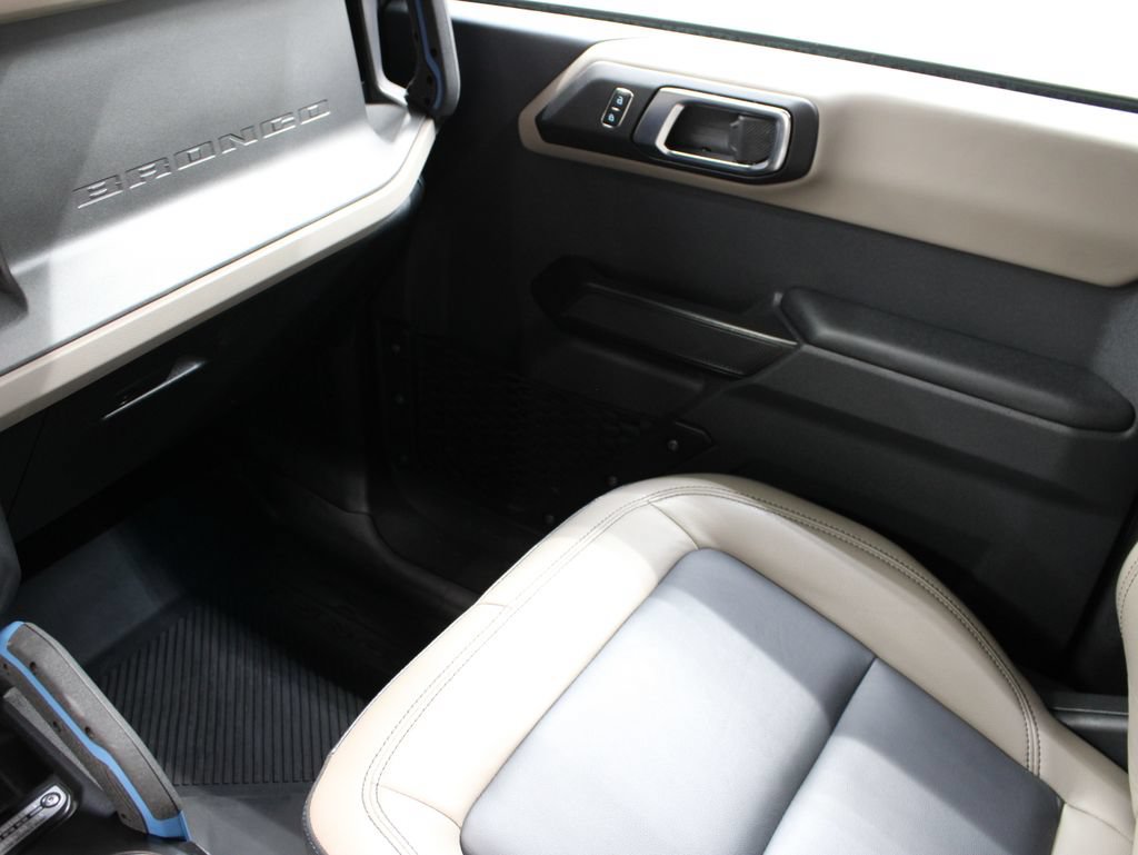 Used 2024 Ford Bronco Wildtrak AWD/4WD image 33