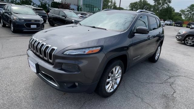Used 2015 Jeep Cherokee Limited AWD/4WD image 6