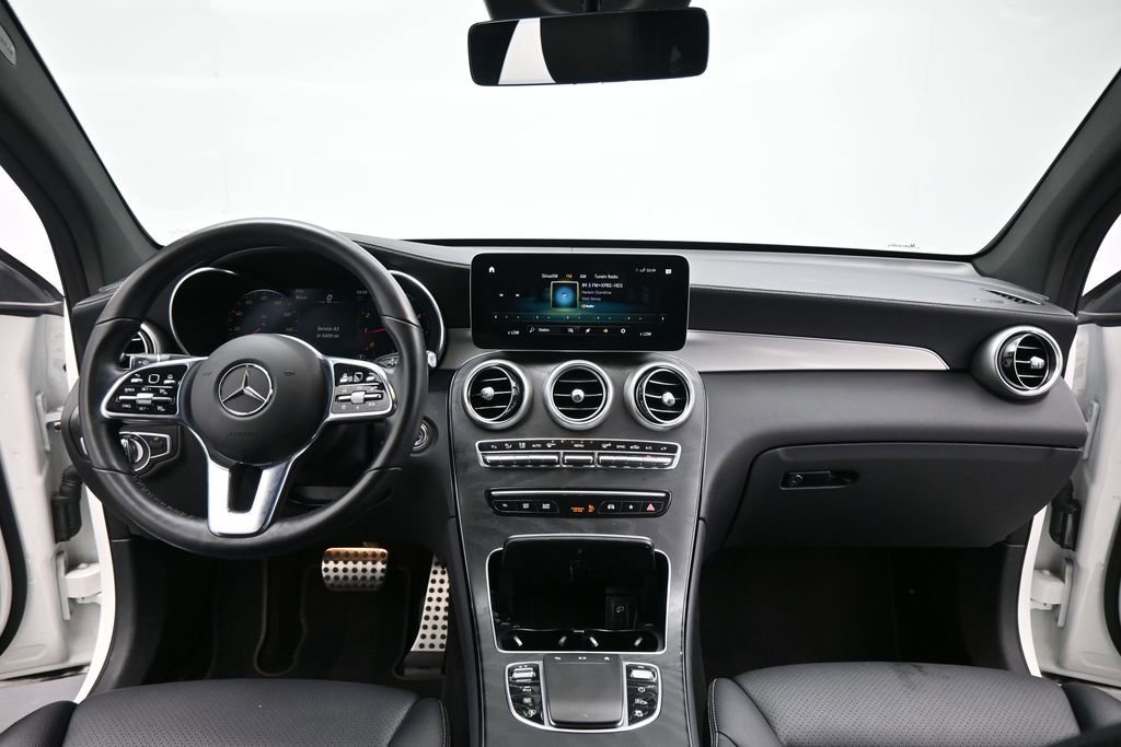 Used 2023 Mercedes-Benz GLC 300 4MATIC Coupe image 20