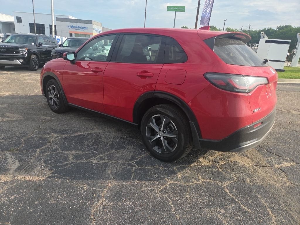 Used 2025 Honda HR-V EX-L image 7