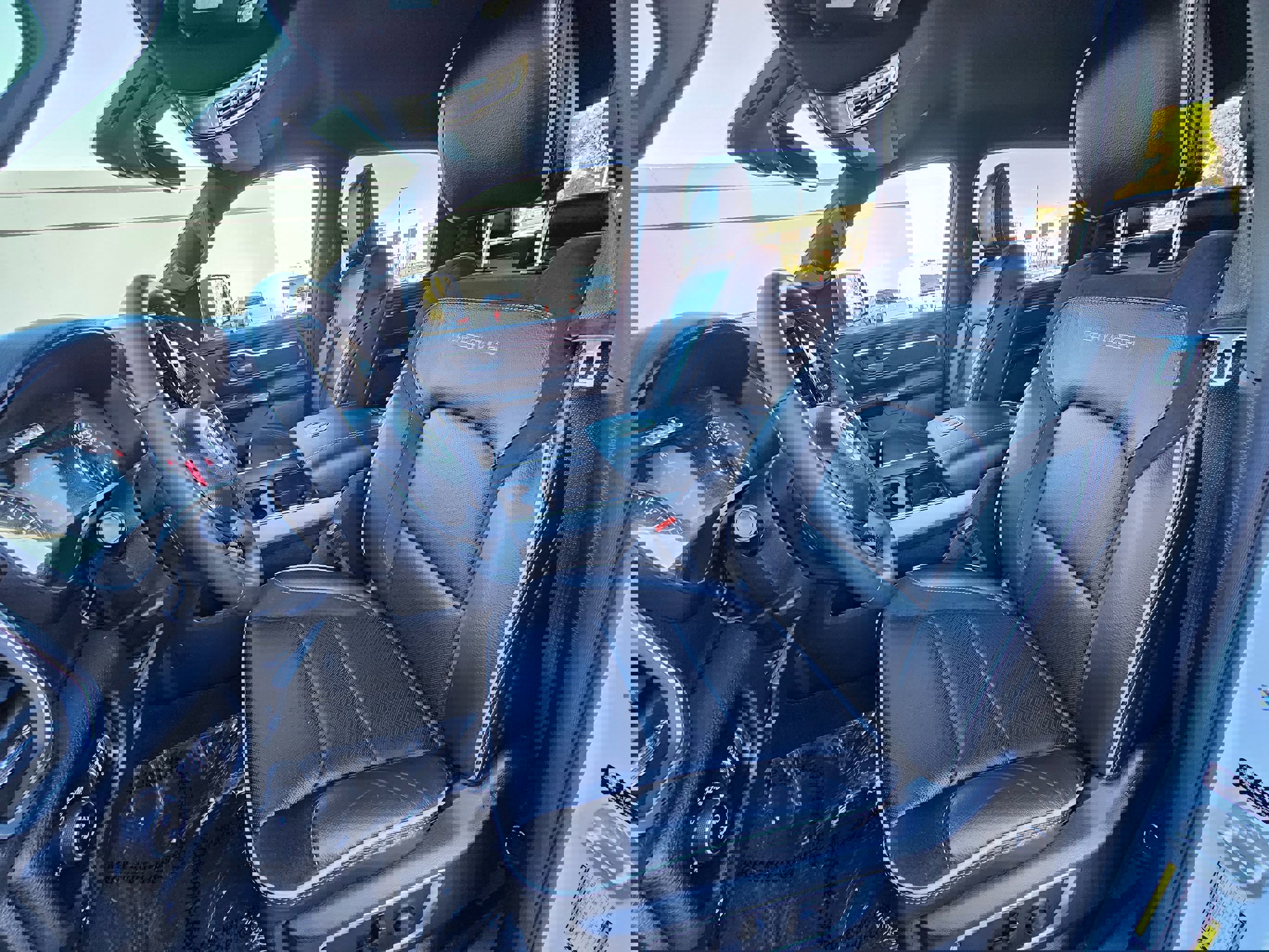 Used 2025 RAM 1500 Laramie image 16