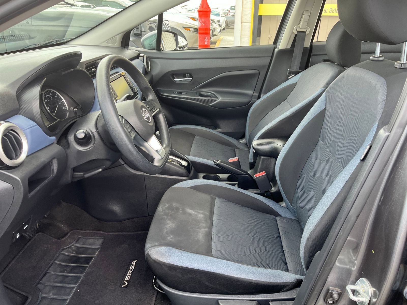 Used 2023 Nissan Versa SV image 24