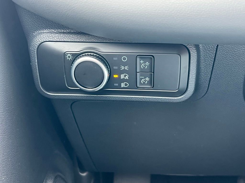 New 2026 Ford Explorer Active image 32