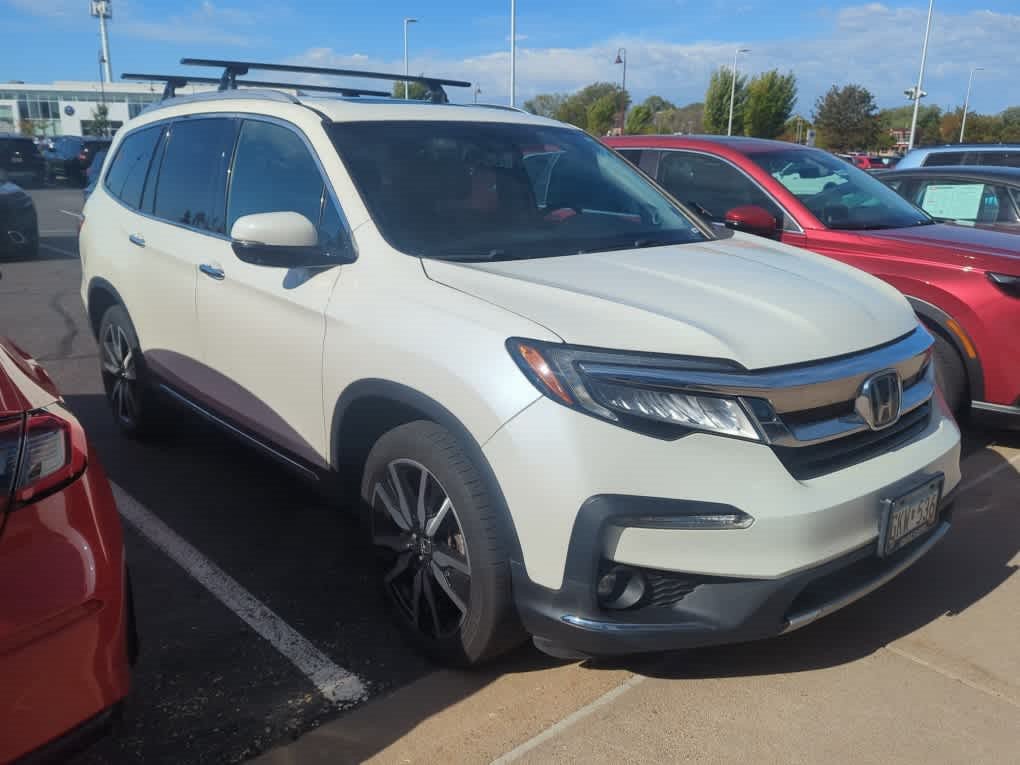 Used 2019 Honda Pilot Touring image 2