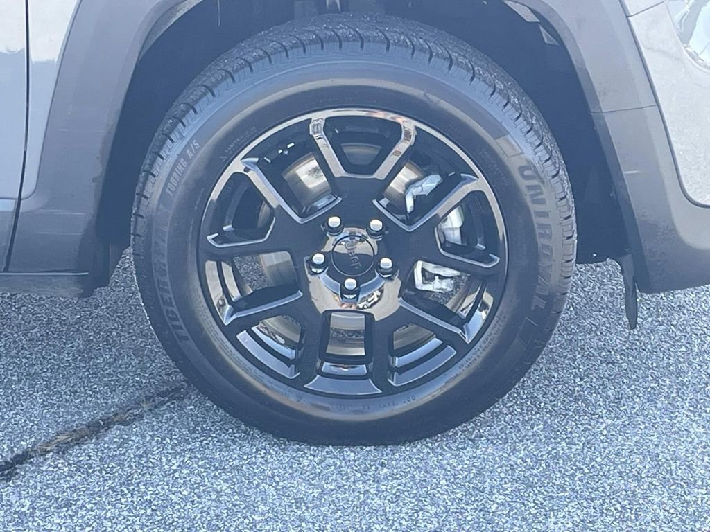 Used 2020 Jeep Renegade Altitude image 10