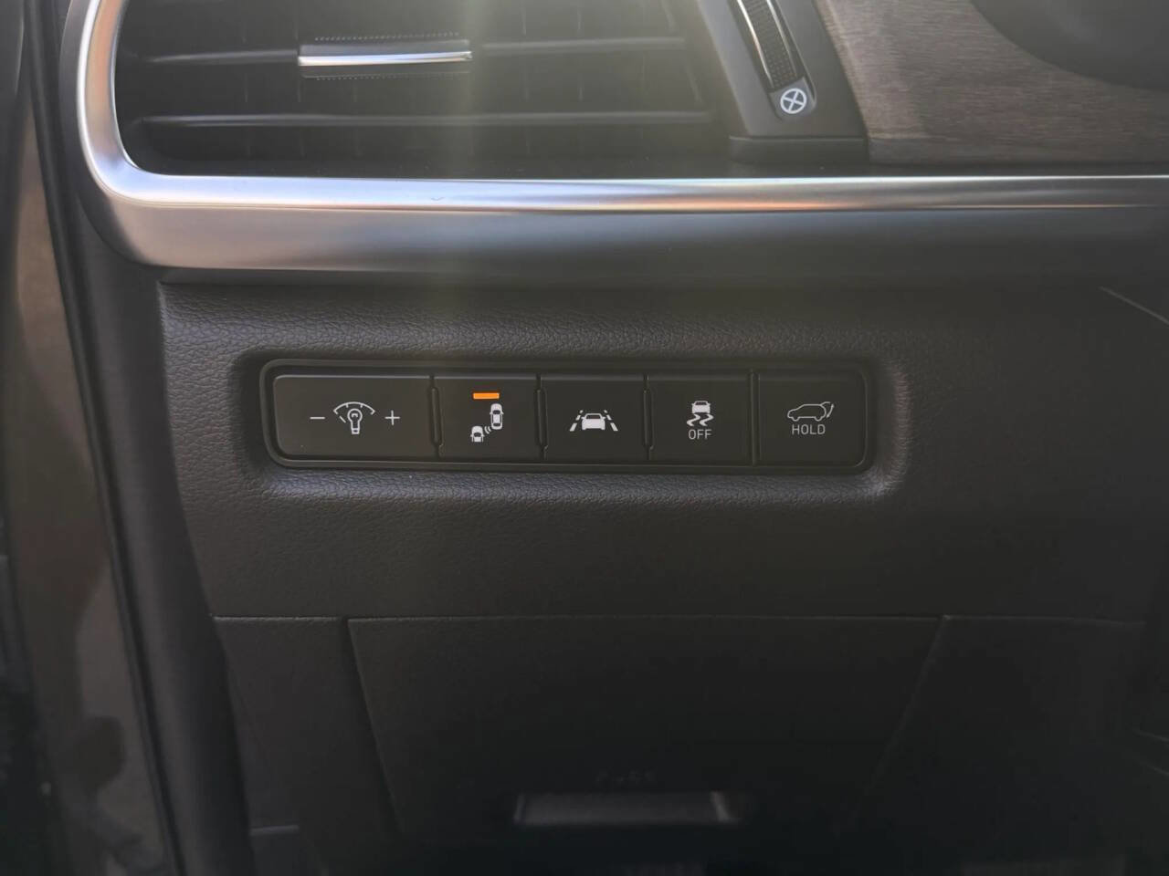 Used 2020 Kia Telluride EX w/ EX Premium Package FWD image 20