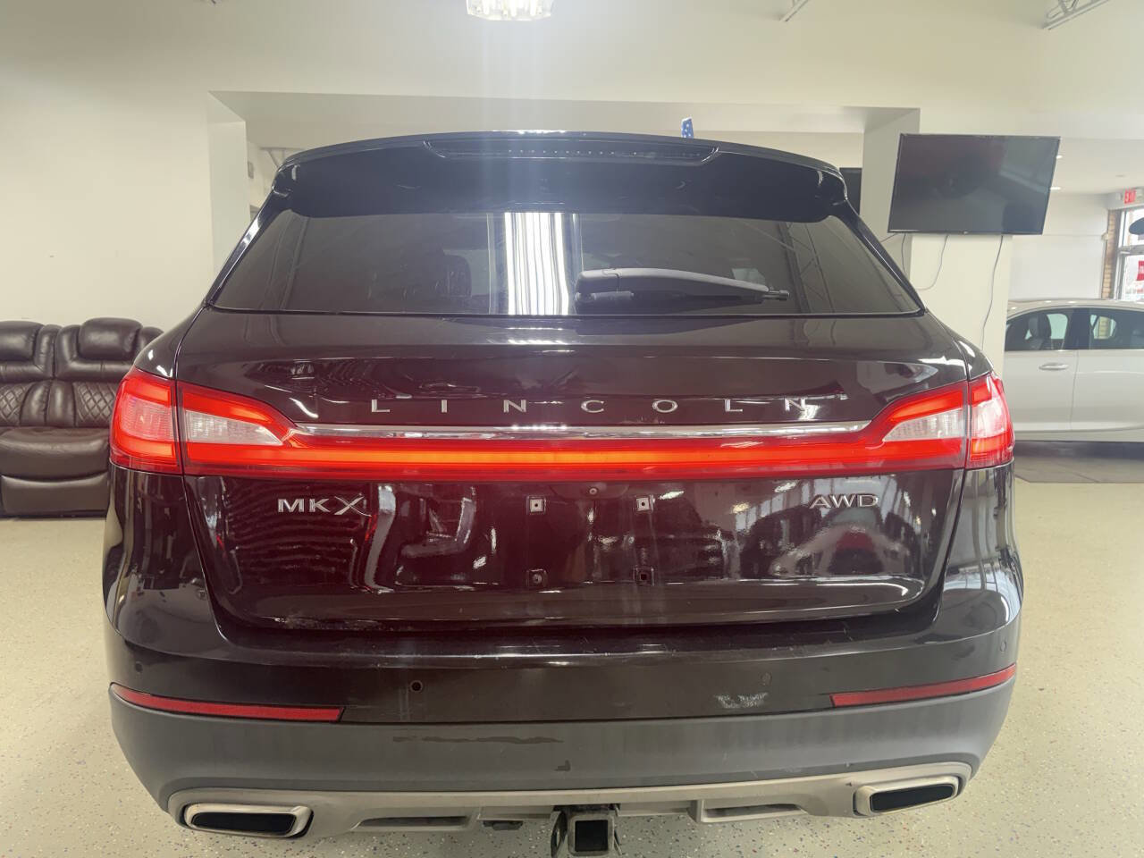 Used 2016 Lincoln MKX Reserve w/ Equipment Group 102A image 5