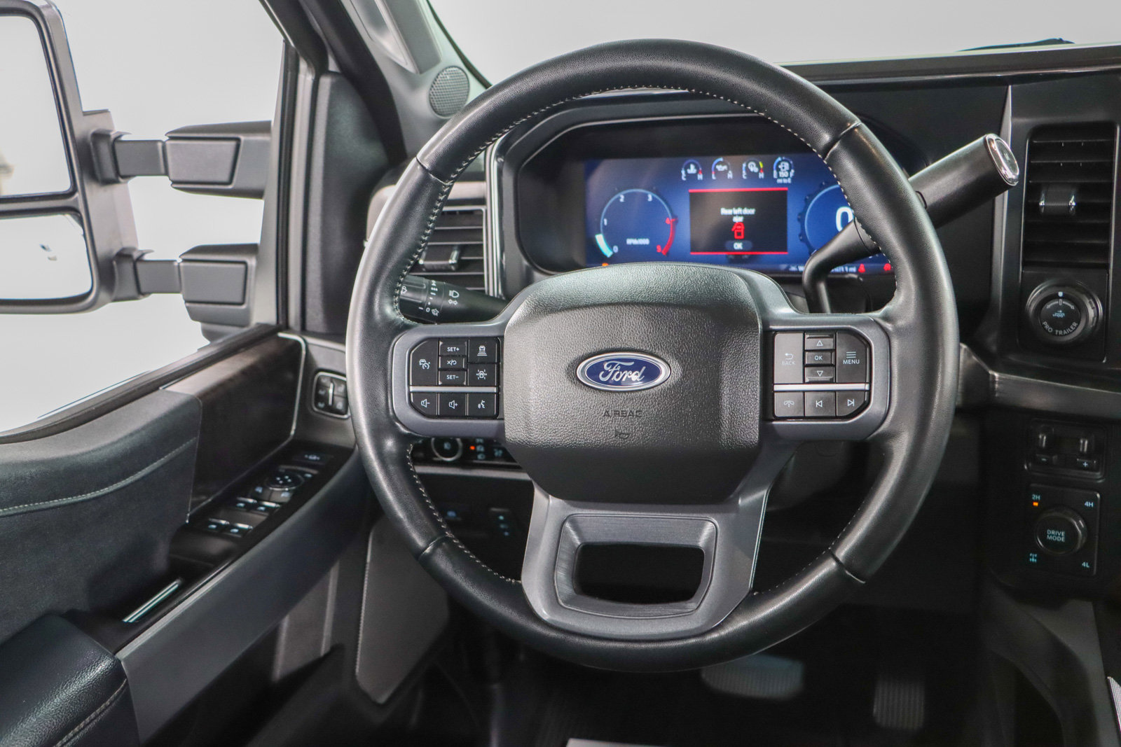 Used 2023 Ford F250 Lariat w/ Tow Technology Package AWD/4WD image 13
