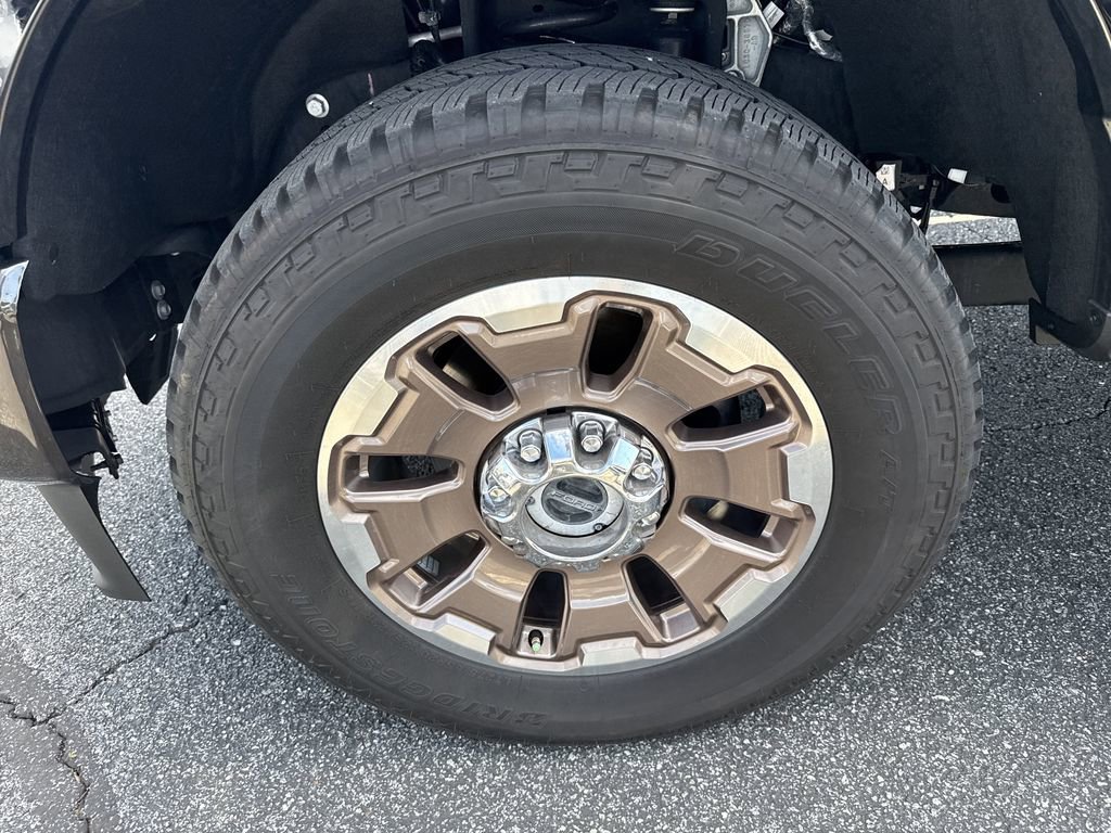 Used 2024 Ford F250 King Ranch image 11