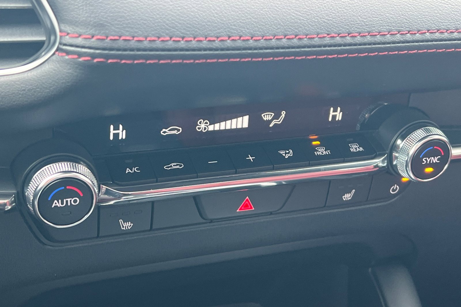 Certified 2026 MAZDA MAZDA3 Carbon image 17