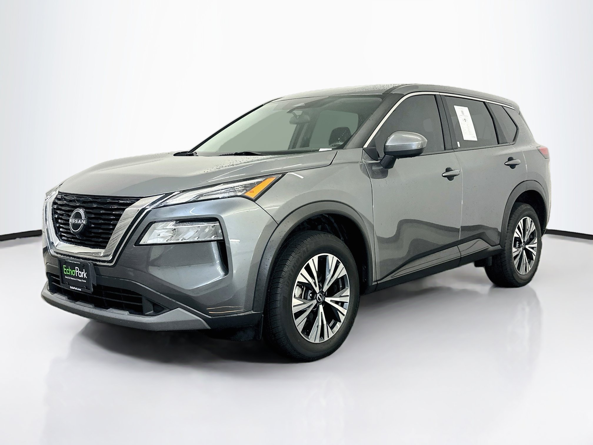 Used 2023 Nissan Rogue SV AWD/4WD image 3