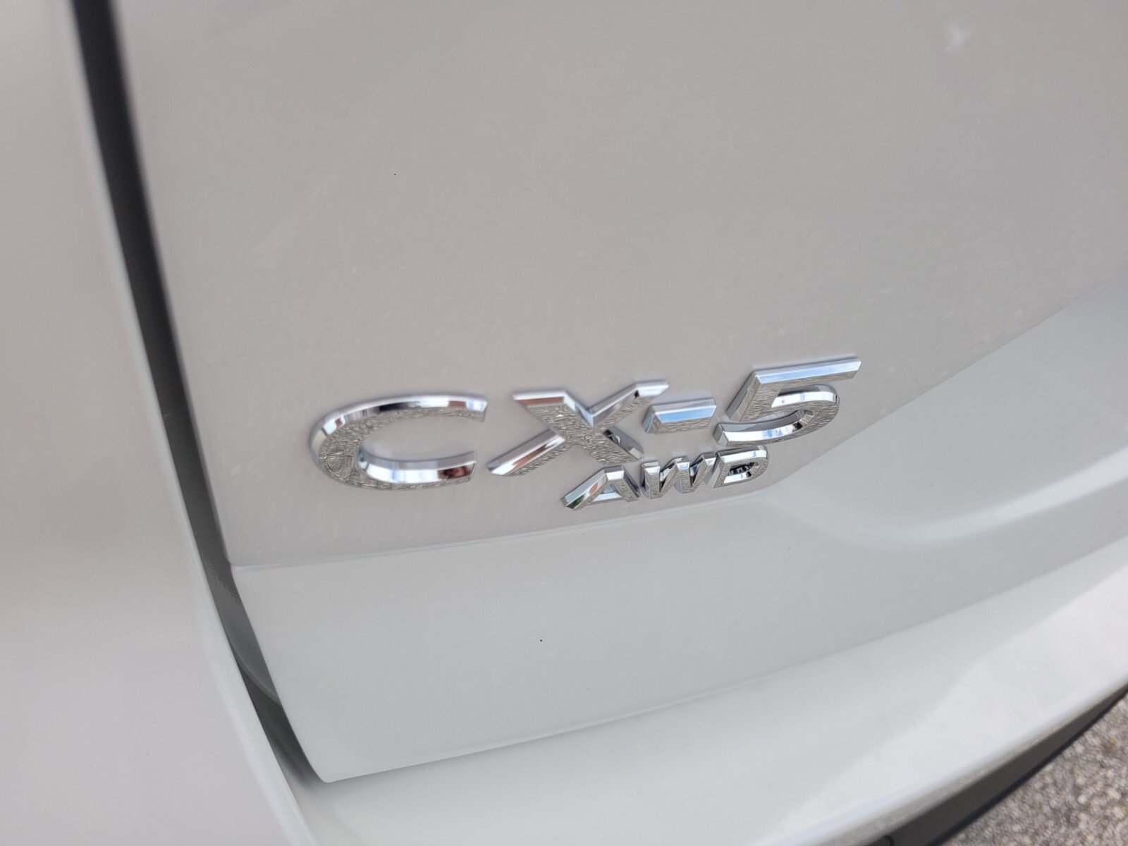 New 2025 MAZDA CX-5 Carbon Edition image 10