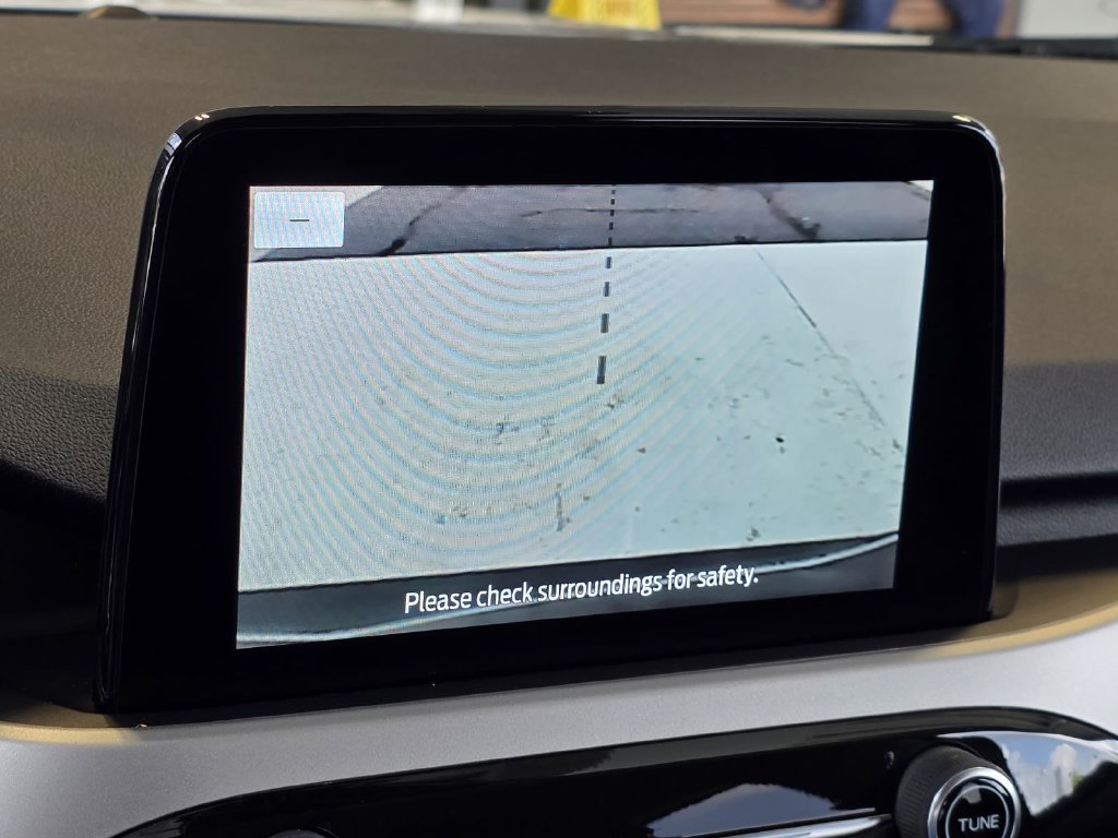 Used 2022 Ford Escape SEL FWD image 17