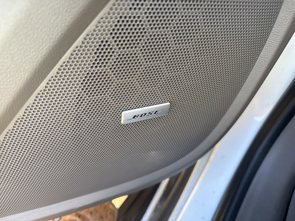 Used 2018 Chevrolet Traverse Premier w/ LPO, 'HIT The Road' Package image 5