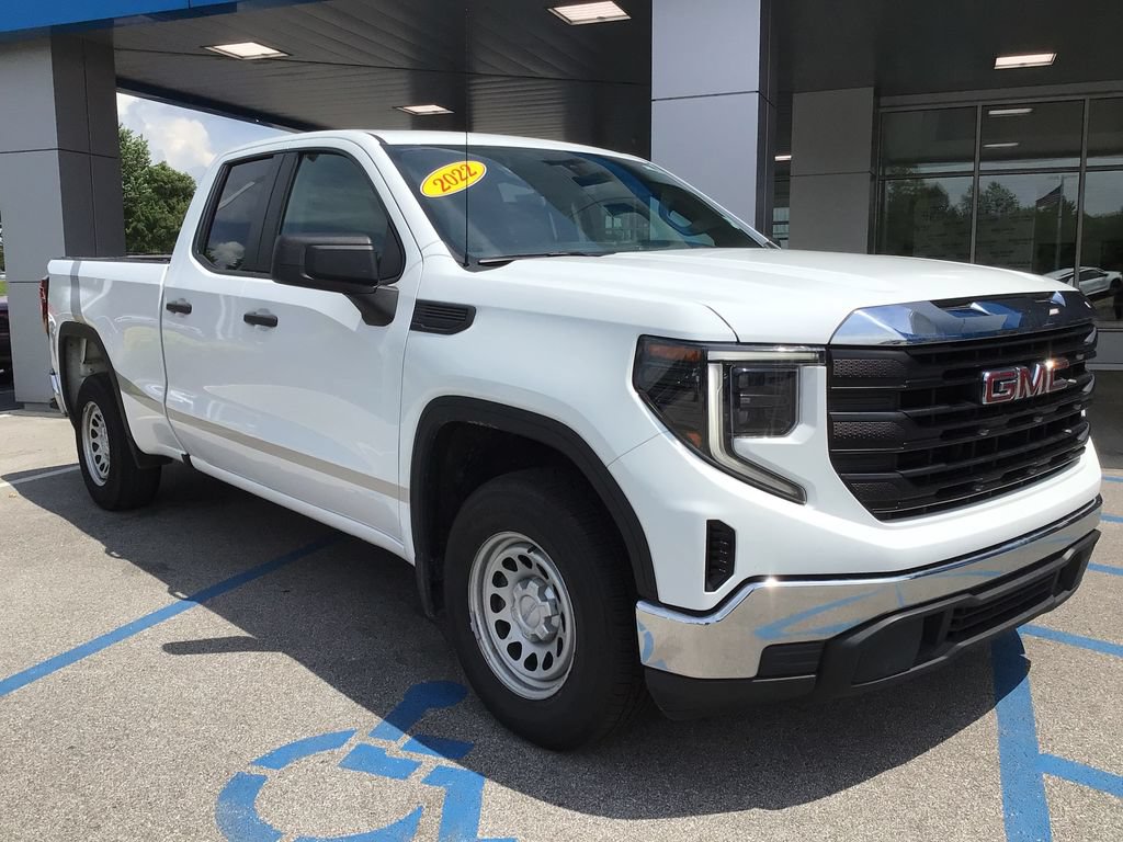 Used 2022 GMC Sierra 1500 Pro w/ Convenience Package RWD image 4