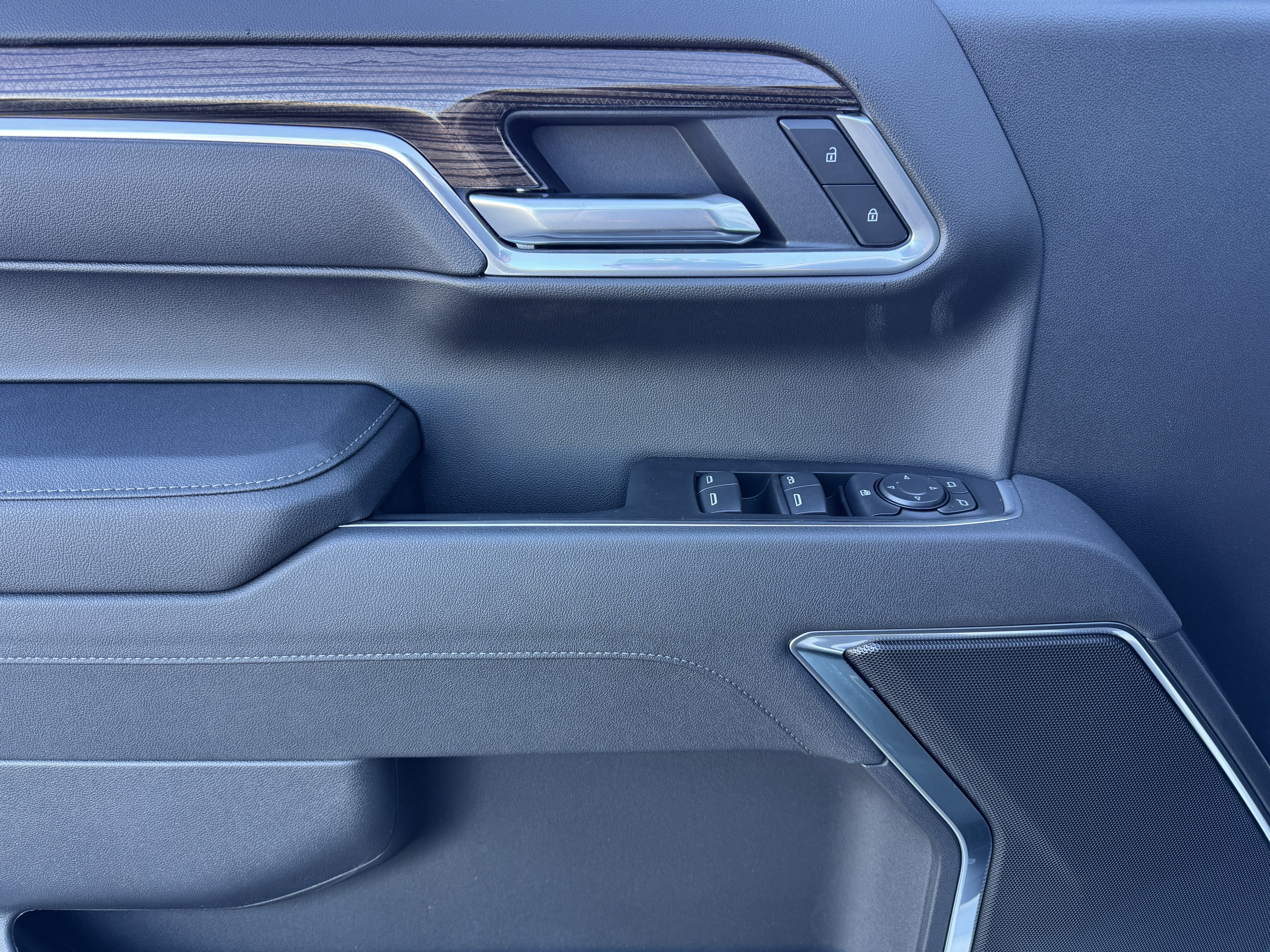 New 2026 Chevrolet Silverado 1500 LT w/ All Star Edition Plus image 10