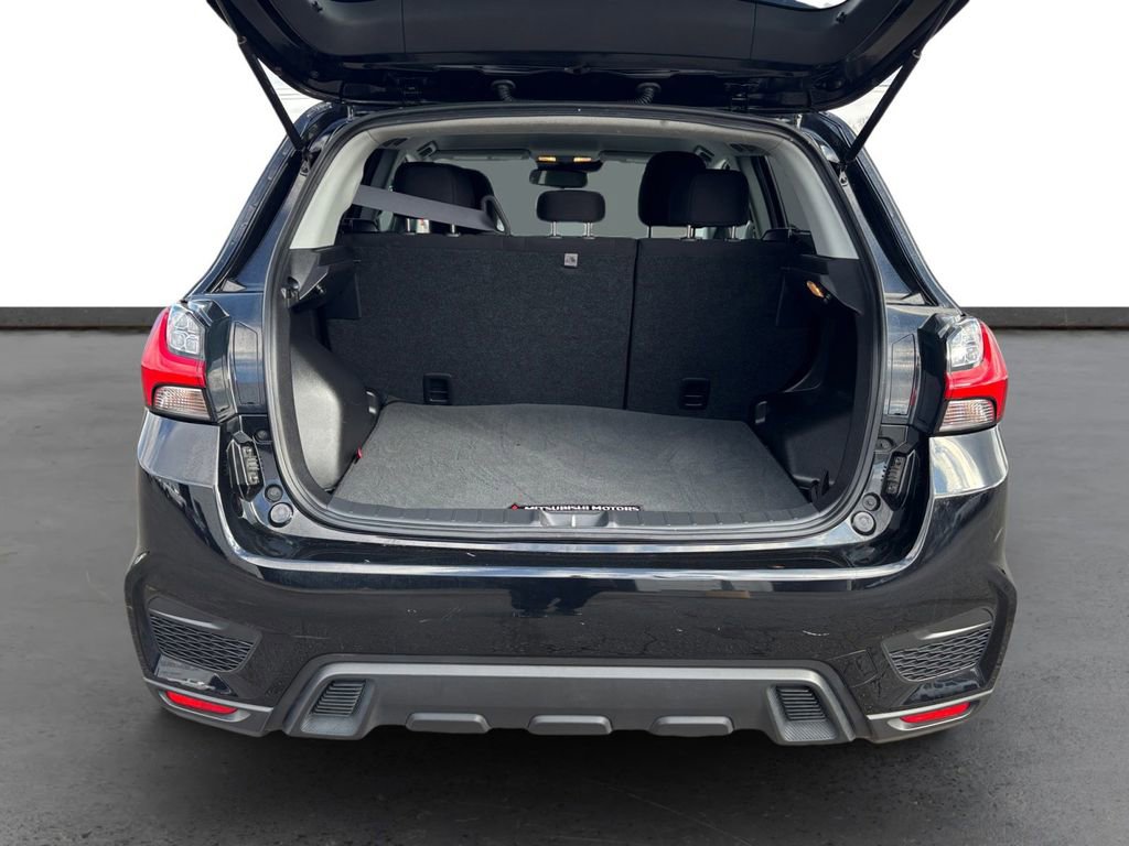 Used 2021 Mitsubishi Outlander Sport SE image 24