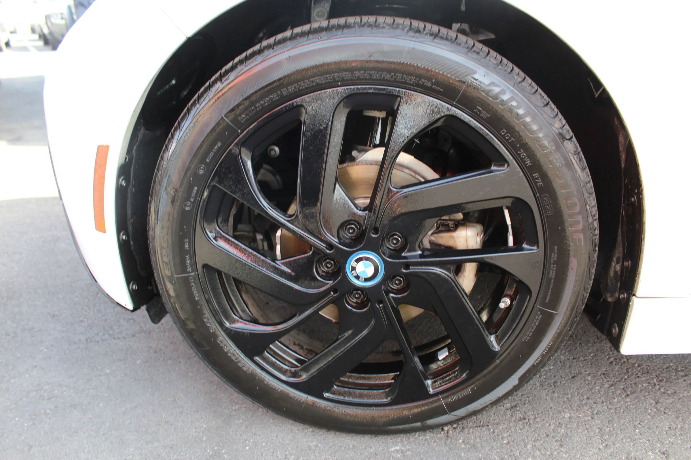 Used 2014 BMW i3 w/ Range Extender image 16