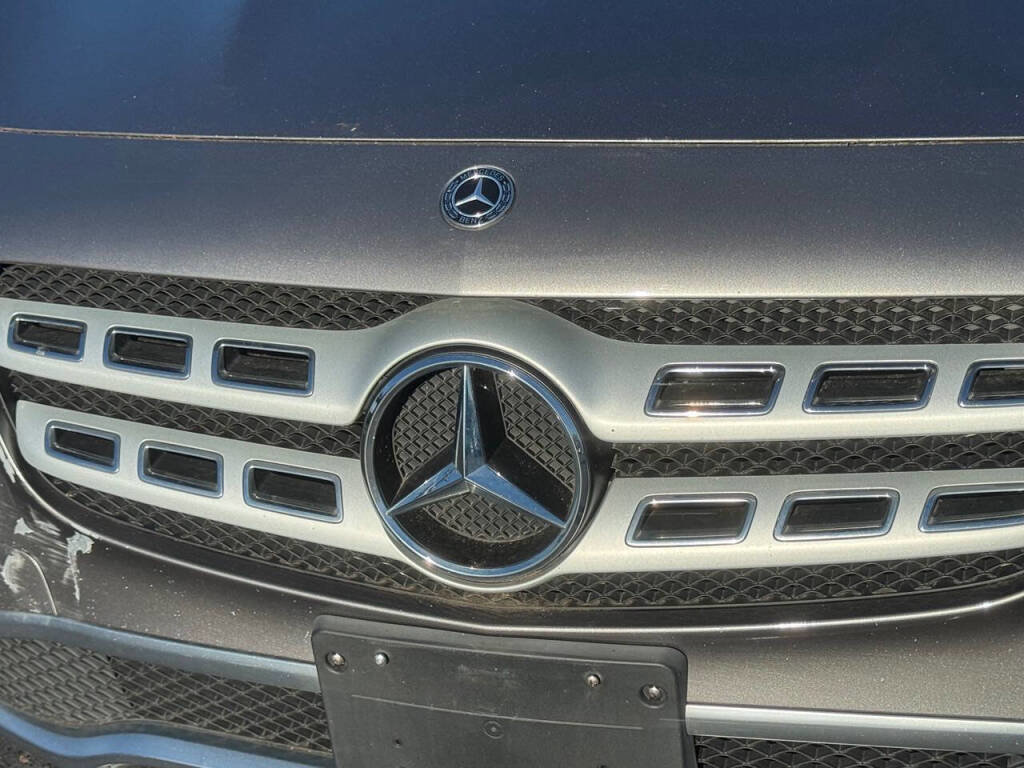 Used 2018 Mercedes-Benz GLA 250 4MATIC image 25