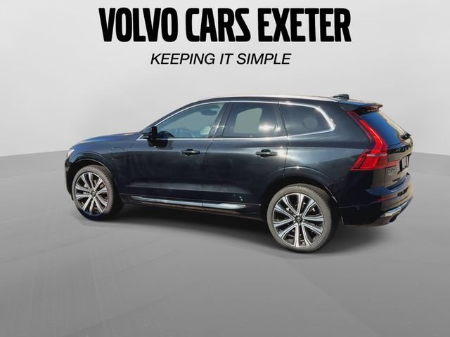 Certified 2023 Volvo XC60 T8 Ultimate w/ Climate Package AWD/4WD image 8