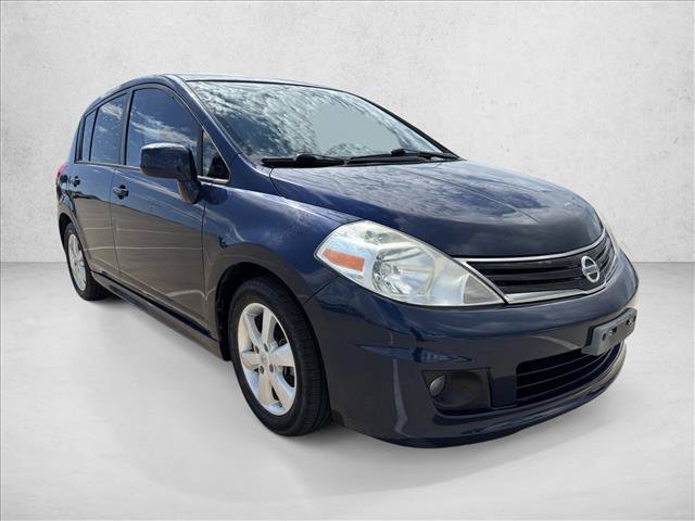 Used 2012 Nissan Versa Hatchback FWD image 3