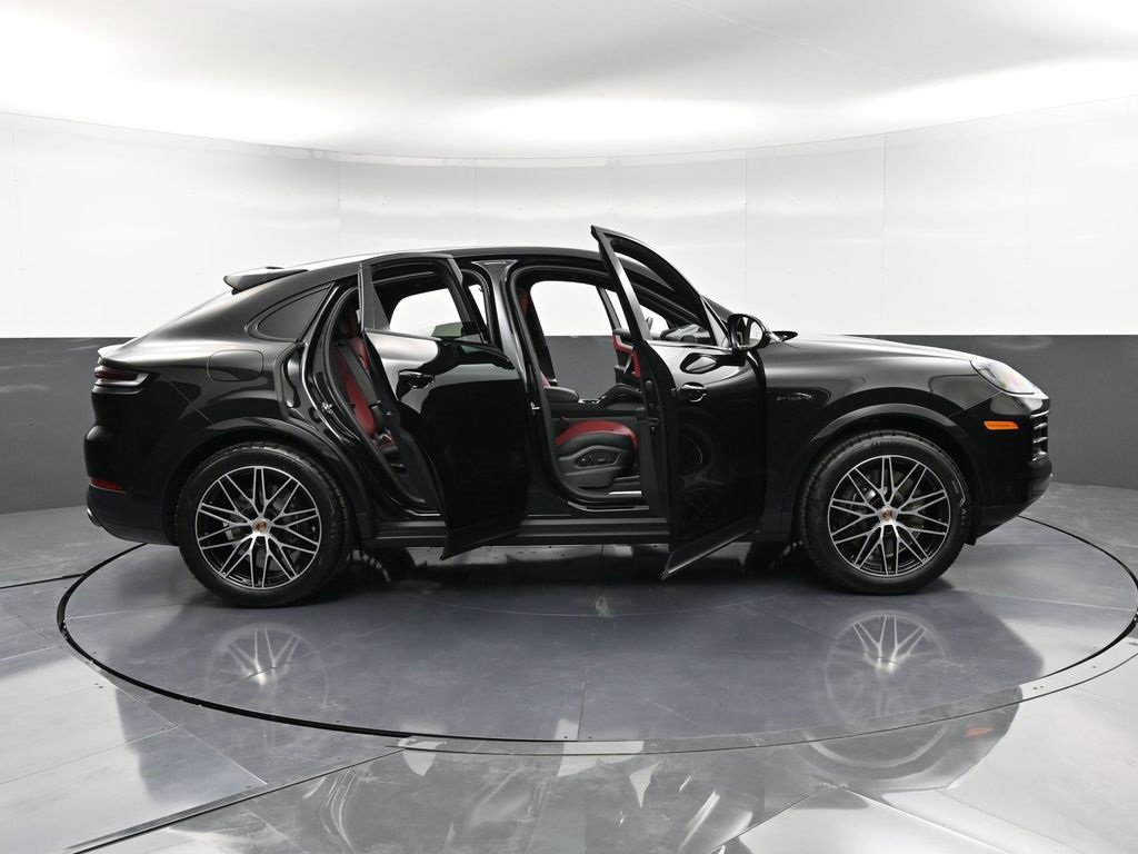 New 2026 Porsche Cayenne E-Hybrid Coupe image 36