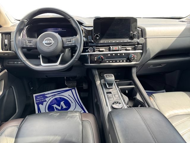 Used 2023 Nissan Pathfinder Platinum w/ Lighting Package (N93) AWD/4WD image 10