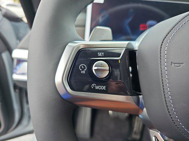New 2026 BMW 750e xDrive w/ Executive Package image 17
