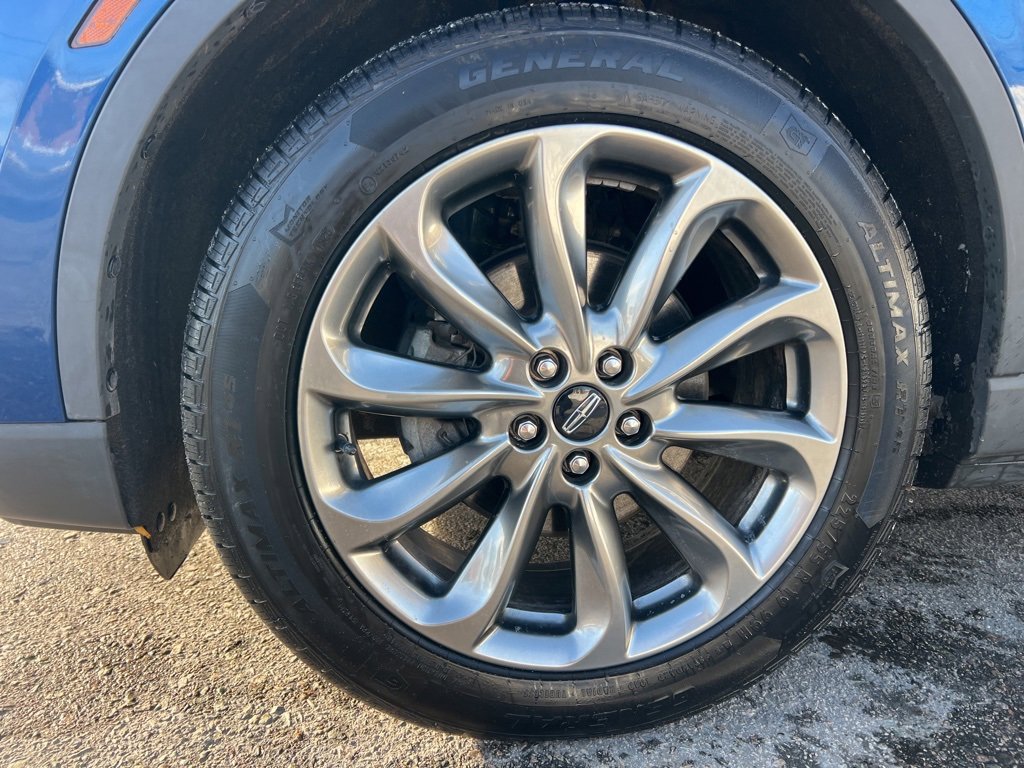 Used 2020 Lincoln Corsair Standard w/ Premium Package image 9