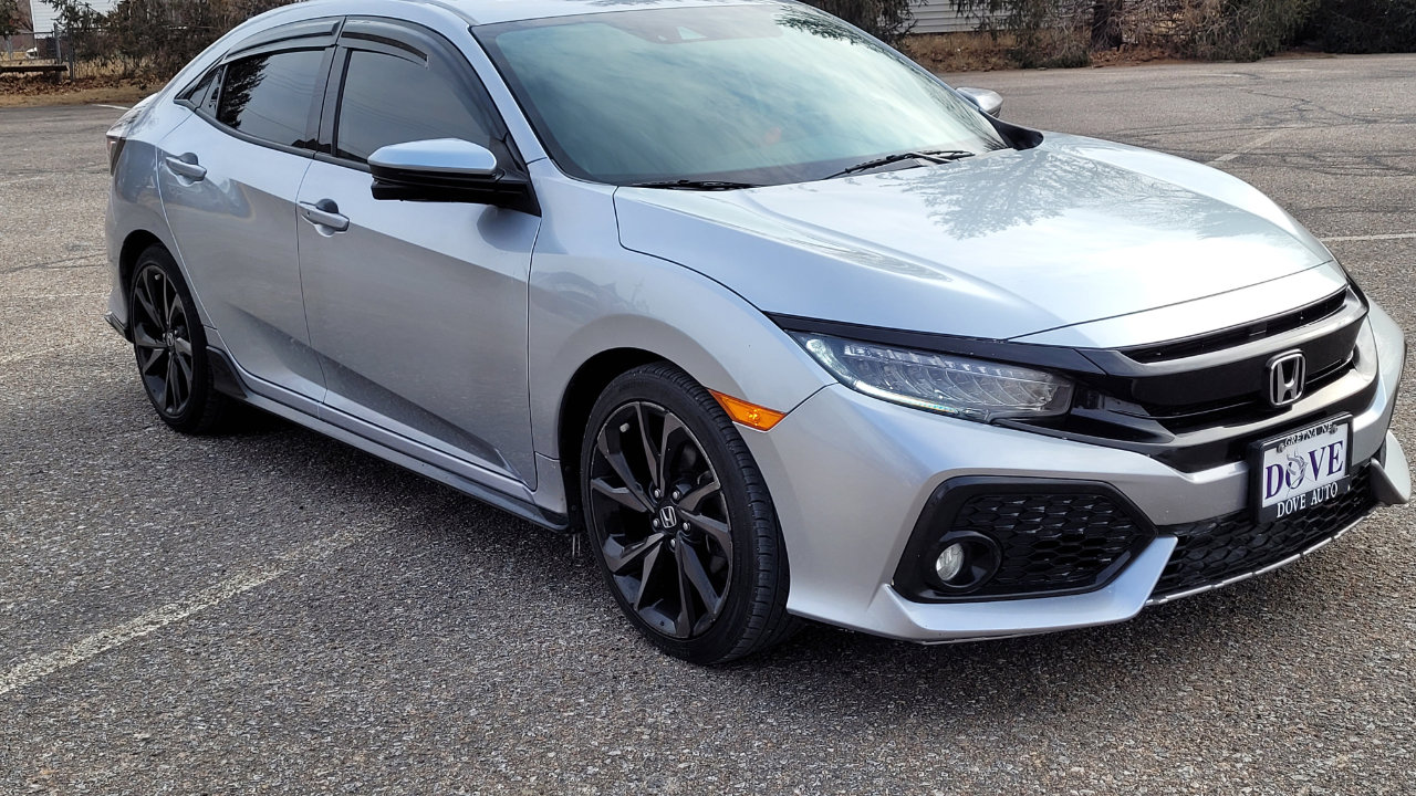 Used 2019 Honda Civic Sport Touring image 7