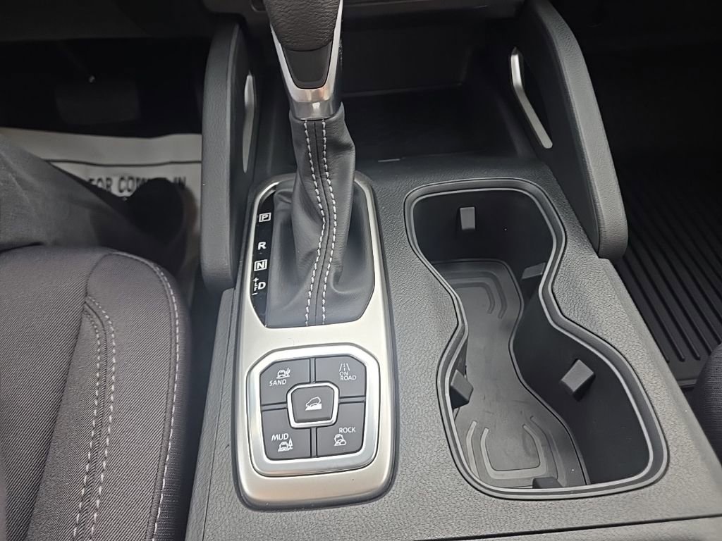 New 2026 Nissan Frontier SV w/ All-Weather Content Package image 21