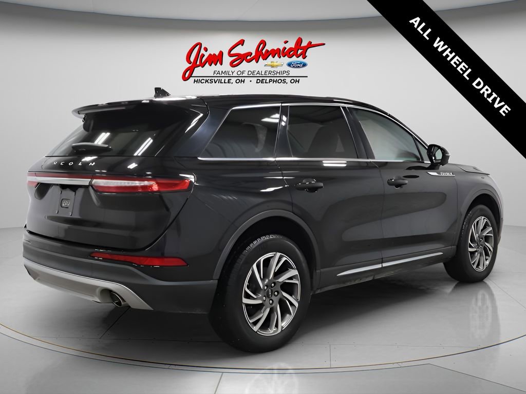 Used 2025 Lincoln Corsair AWD w/ Equipment Group 101A image 6