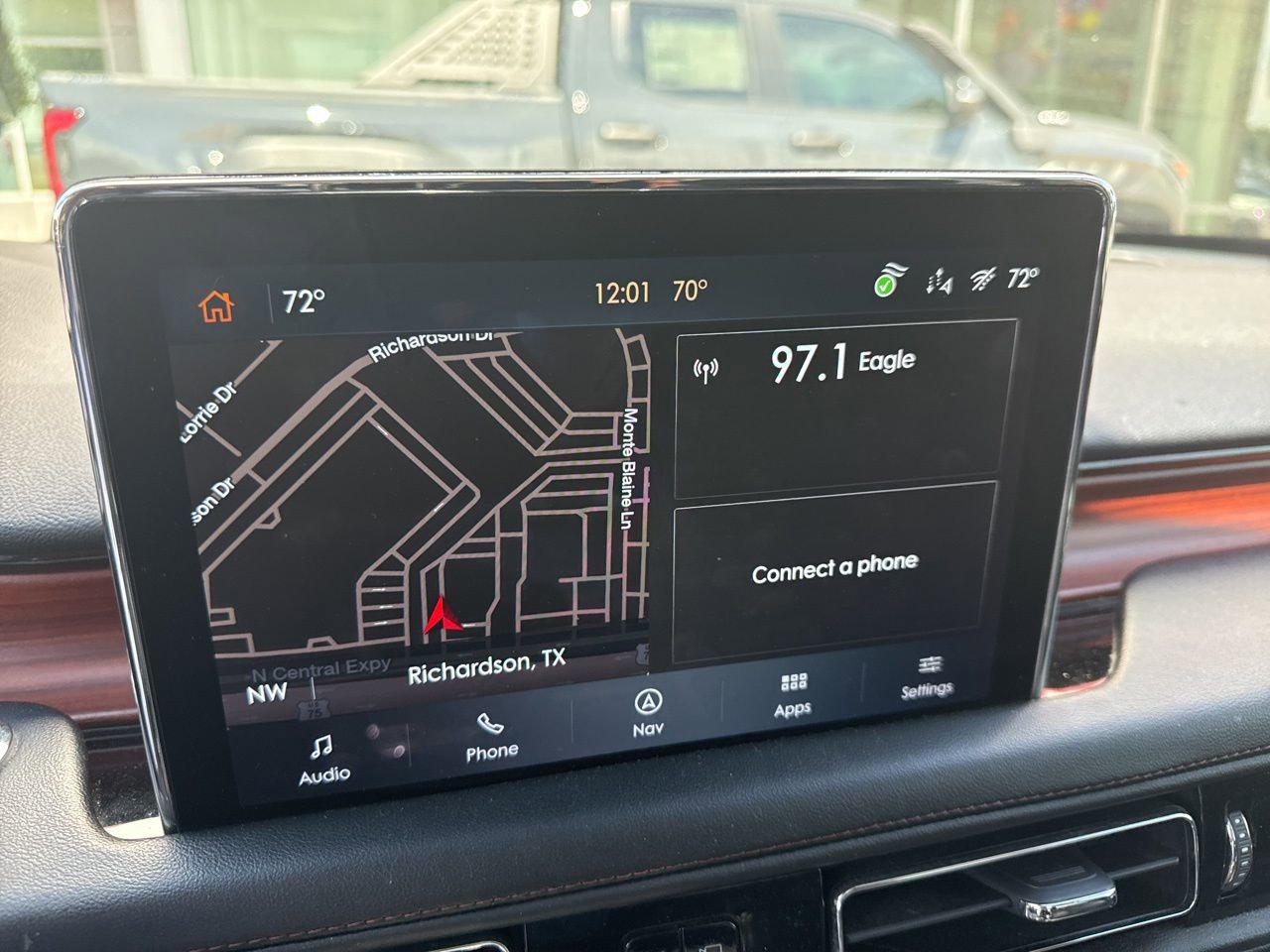 Used 2023 Lincoln Aviator Reserve w/ Equipment Group 201A RWD image 14