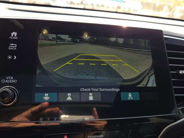 Used 2021 Honda Pilot Elite image 21