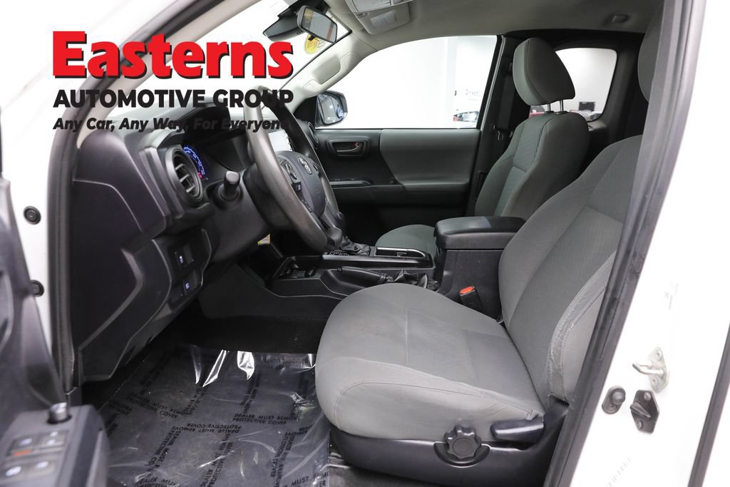 Used 2020 Toyota Tacoma SR RWD image 13