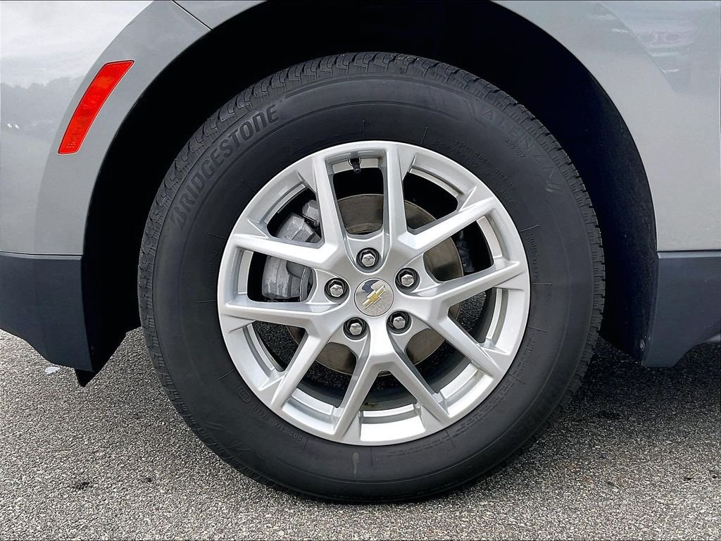 Used 2023 Chevrolet Equinox LT AWD/4WD image 7